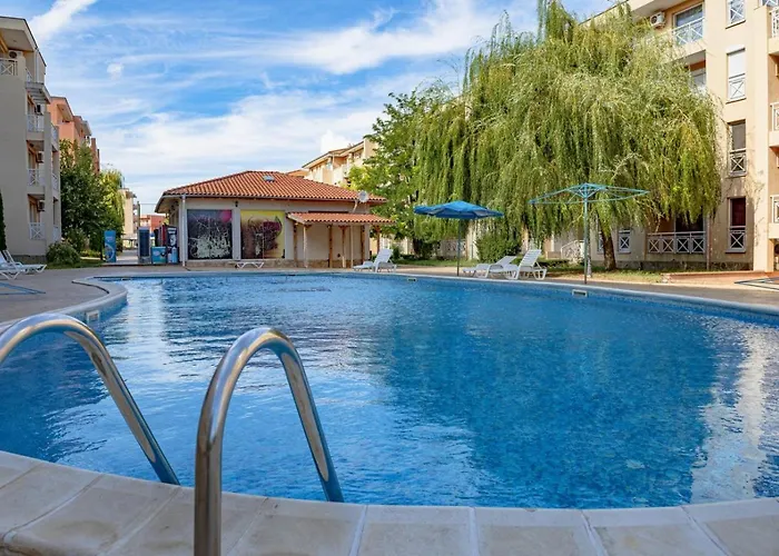 Sunny Day 6 , Sunny Beach, 3-стаен Apartamento Tŭnkovo