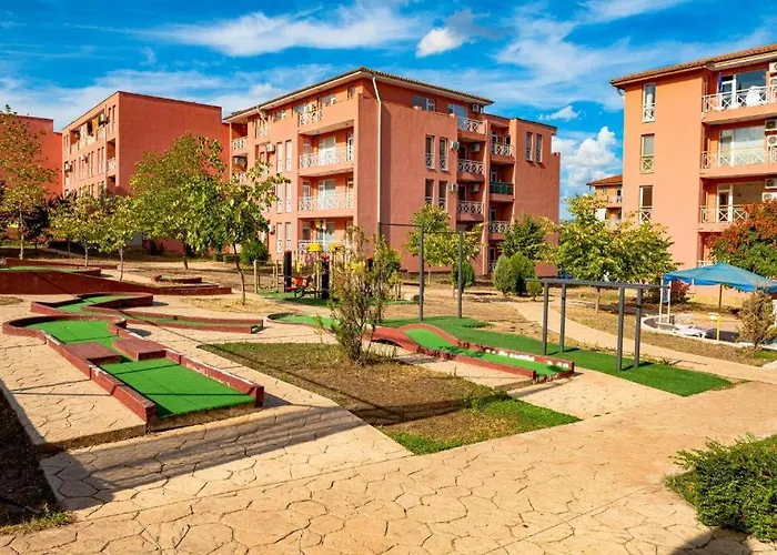 Sunny Day 6 , Sunny Beach, 3-стаен